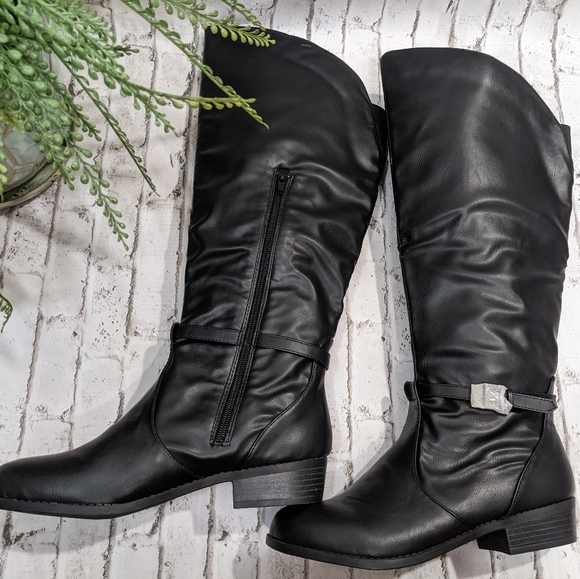NWOT Tall Boots by Avon - Picture 5 of 12